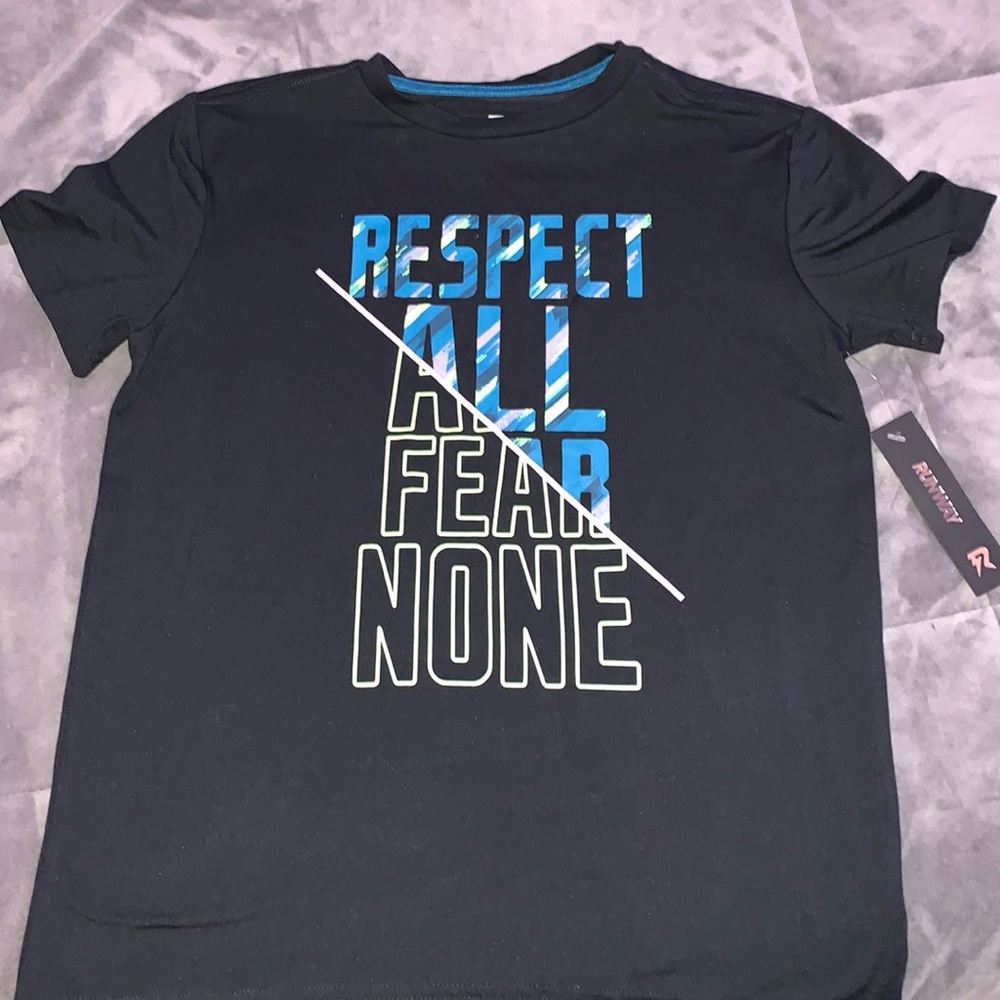 Graphic tee
